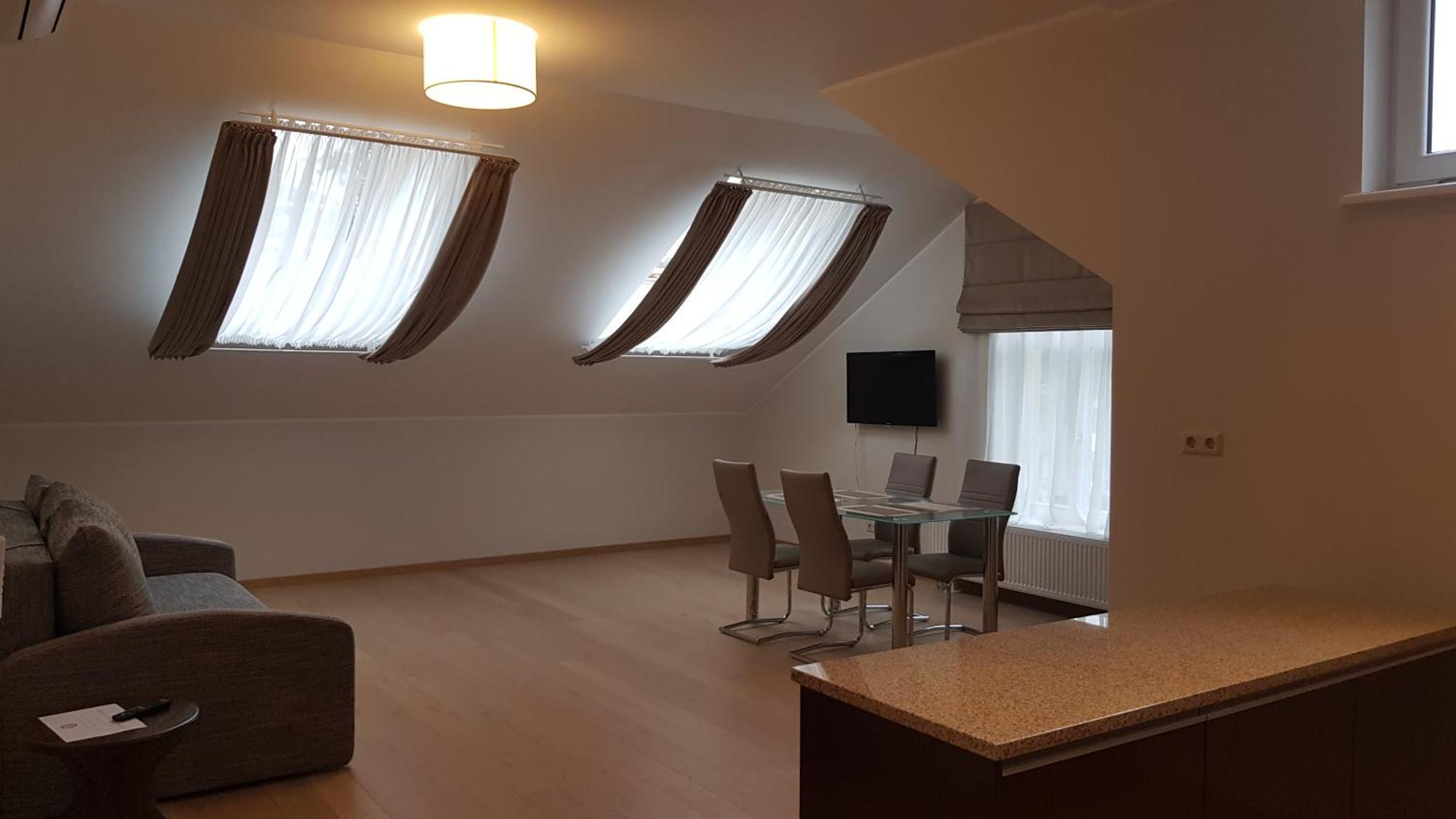 Black Pearl Apartments Jūrkalne Habitación foto